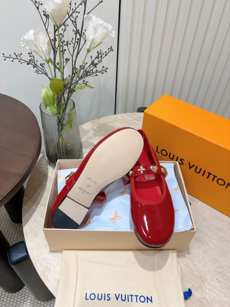 Louis Vuitton Flat Shoes